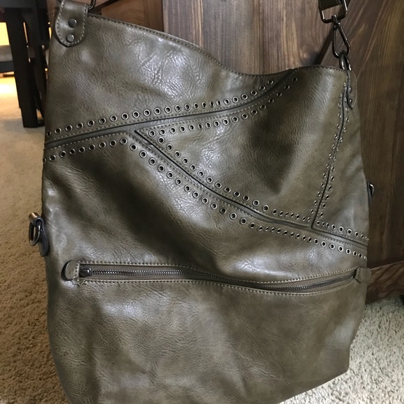 Chinese Laundry Green Fold-over Purse - Picture 3 of 7